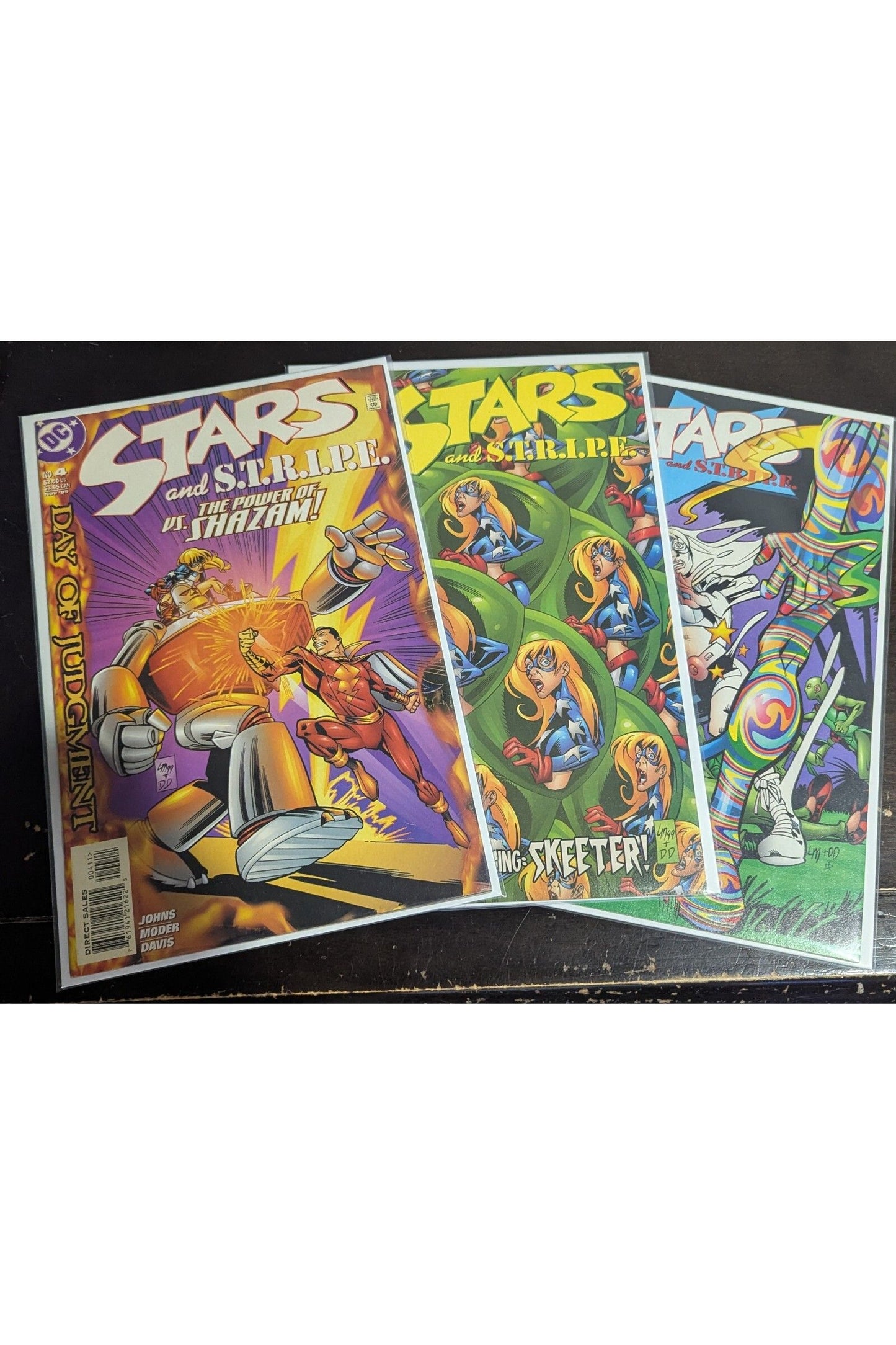 Stars and S.T.R.I.P.E. #0 D.C. Comics, 7/99 CGC 9.8 + Issues #2, #3, and #4.