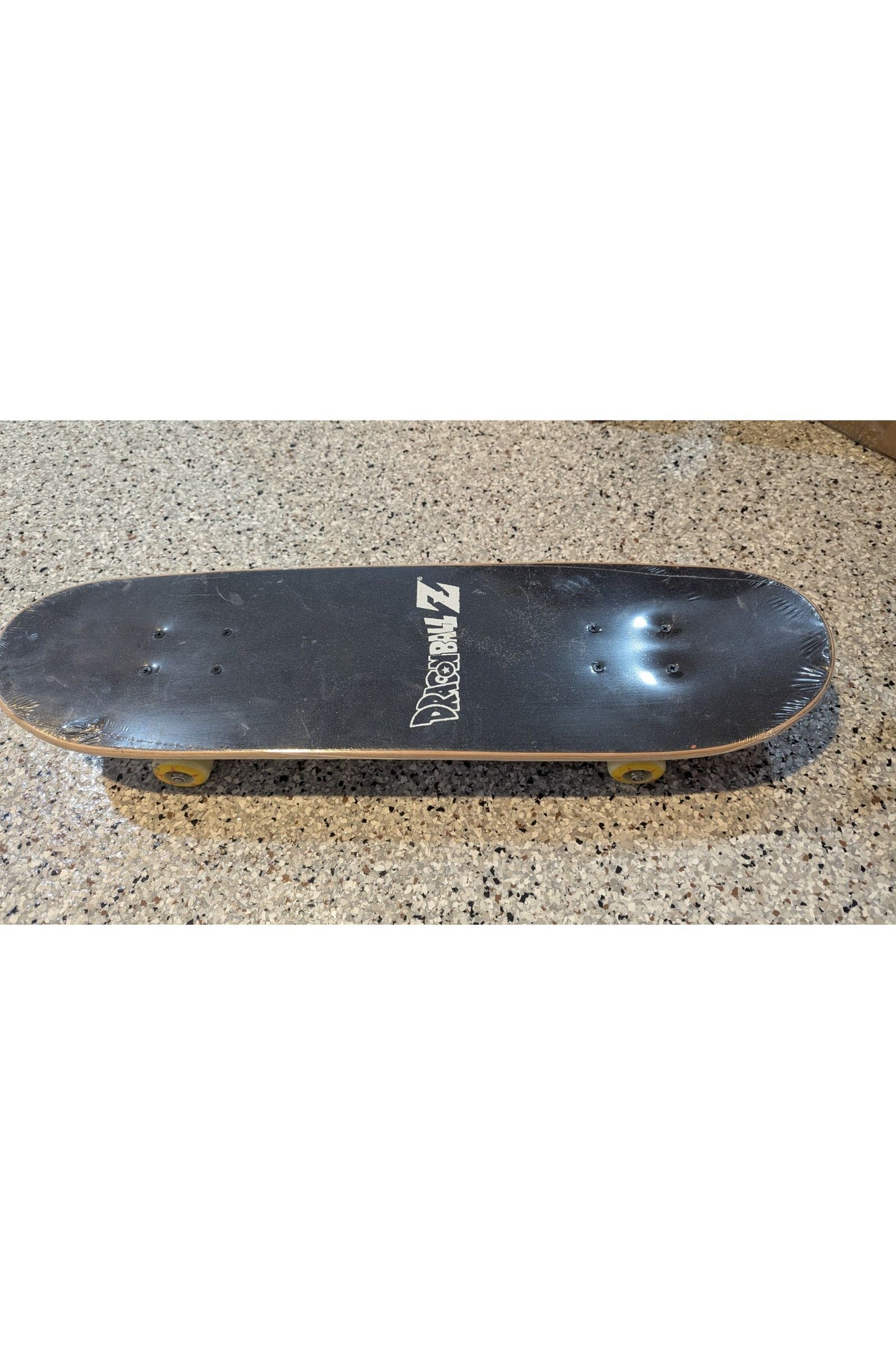 DragonBallZ.com Super Saiyan 3 Goku Skateboard Deck