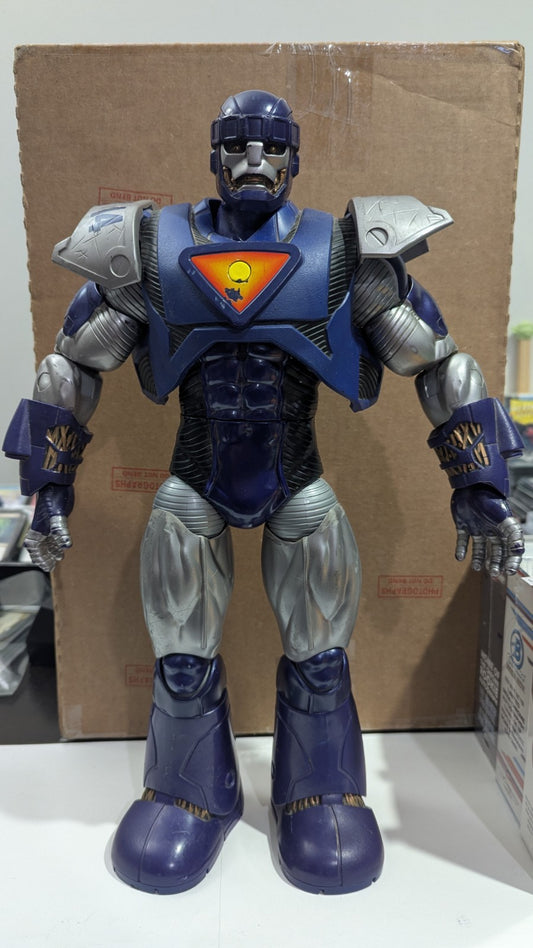 2010 Marvel Masterworks SENTINEL 16" Lights/Sound work (batteries included)